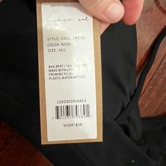 NWT Niyama Sol Criss Cross bra Noir black activewear yoga size M/L - Picture 4 of 5